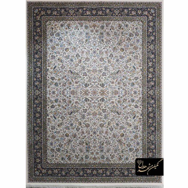 فرش افشان طرح گل مرغ رنگ کرم