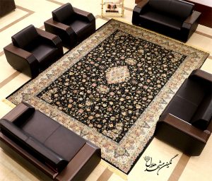 فرش افشان طرح گل رز هشت رنگ کد ۳۰۰۳