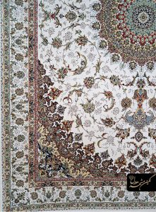 فرش درجه یک کاشان کرم