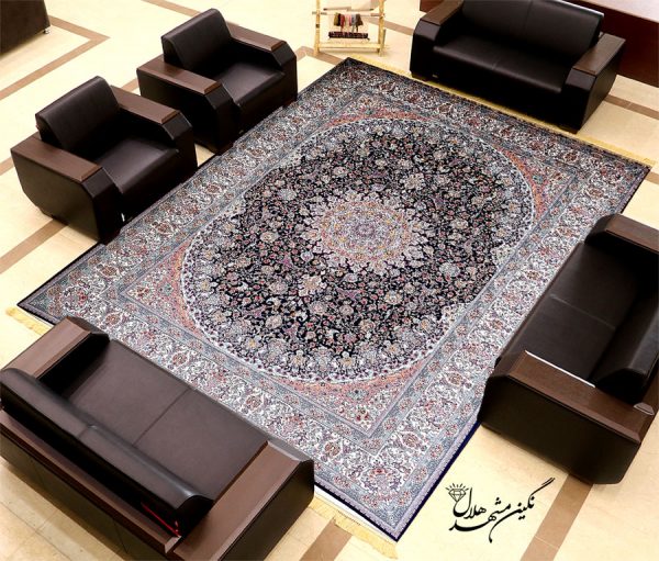 فرش صاحبقران کد ۷۰۰۱ زمینه سرمه ای