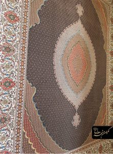 فرش ریز ماهی نگین مشهد گردویی