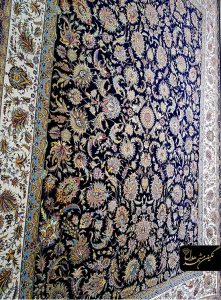 فرش طرح افشان گل درشت