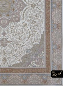 فرش طرح بخشایش دارای رنگ‌بندی لایت