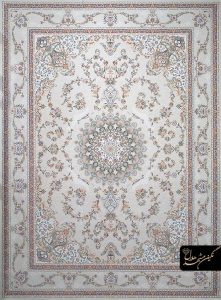 فرش طرح گلستان کرم