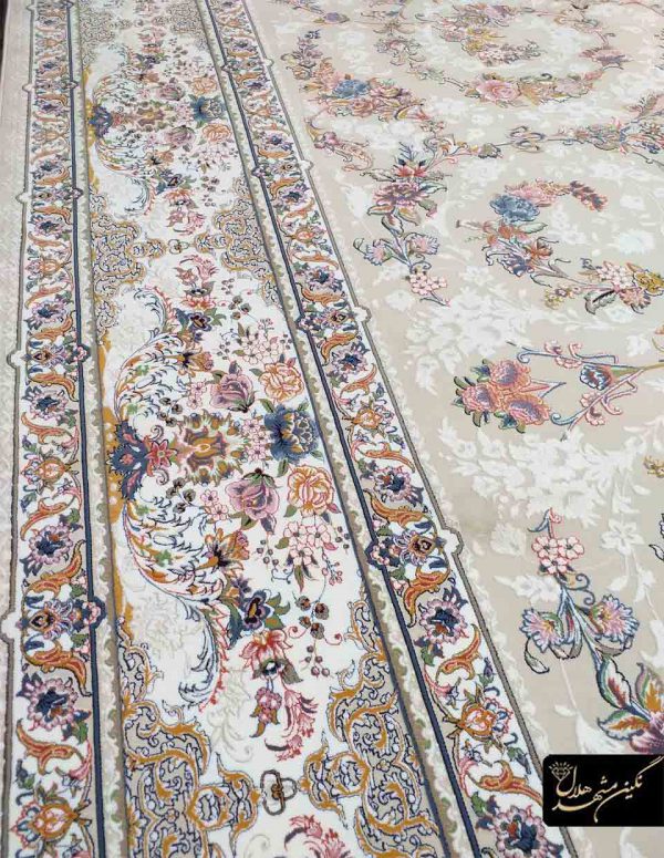 فرش ماشینی کرم طرح حریر مهتاب