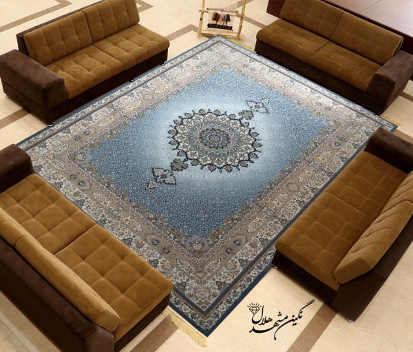 فرش کرم آبی گل برجسته
