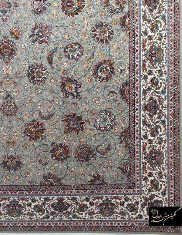 فرش ریزه ماهی اردبیل 12 متری