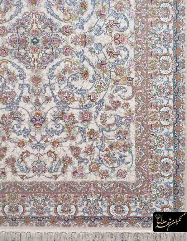 فرش ماشینی 700 شانه افشان زرین زمینه کرم
