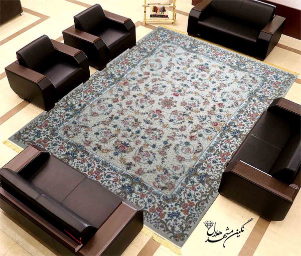 فرش سام با نخ اکریلیک هیت ست شده
