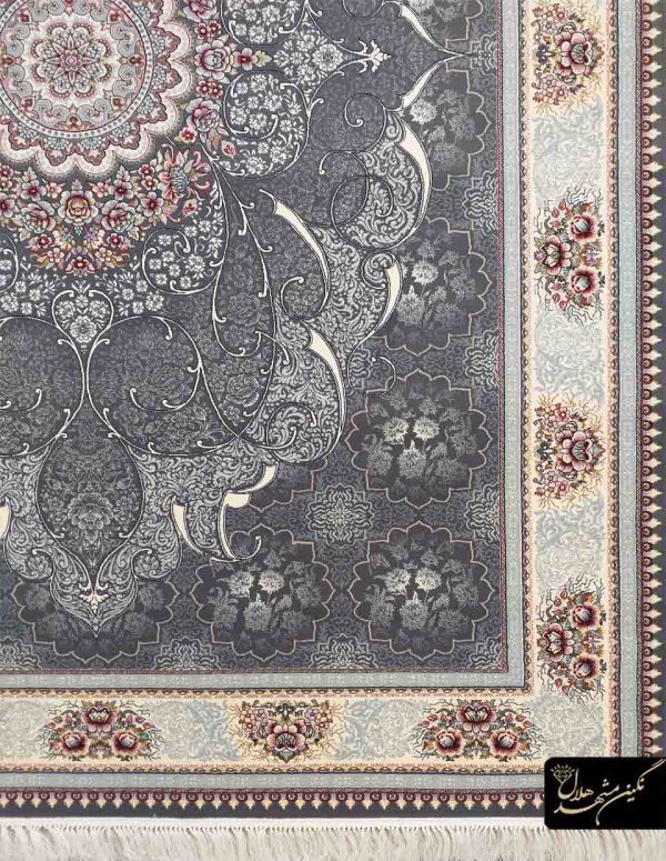 طرح چکاوک زمینه نقره ای