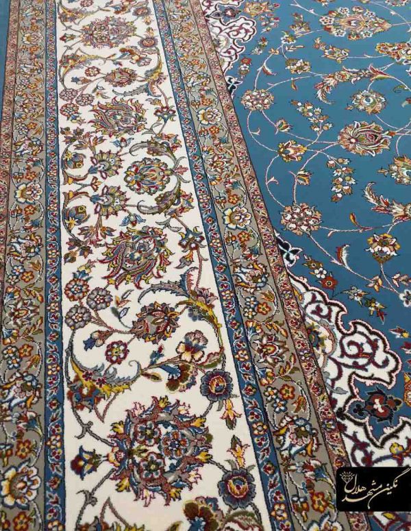 فرش توران زمینه آبی