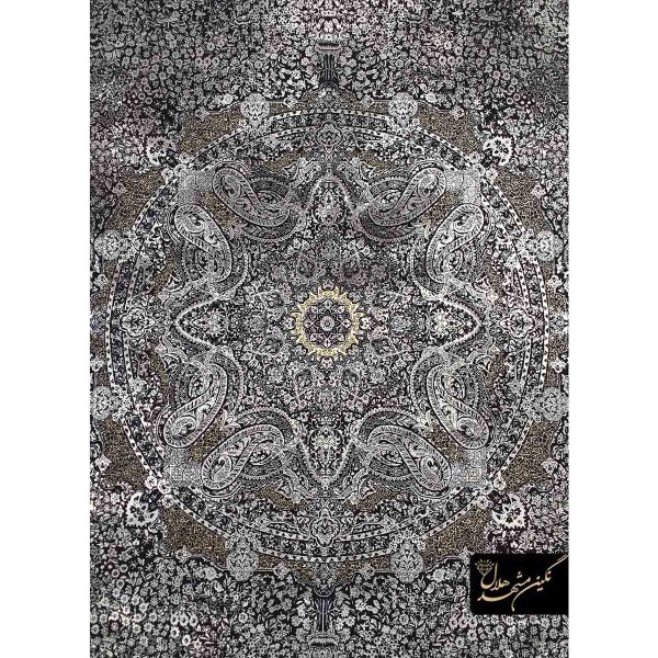 فرش کهنه نما کد 4407 نگین هلال زمینه ذغالی