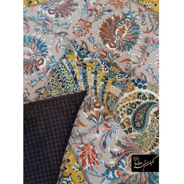 فرش چهل تکه جنس نخ آکریلیک