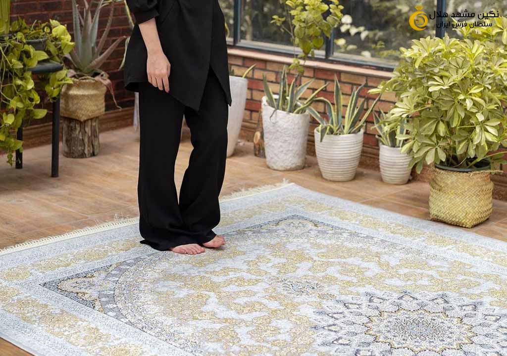 تفاوت فرش افشان و ترنج محراب